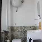 Oda ve Kahvaltı Sapri