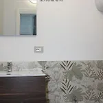 Sapri Oda ve Kahvaltı 4*