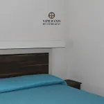 Sapri Oda ve Kahvaltı 4*