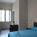 Oda ve Kahvaltı Sapri 4*