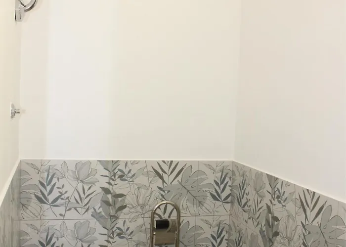 לינה וארוחת בוקר Sapri למזיה טרמה